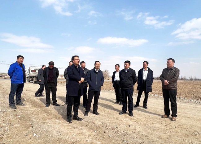 振興種業(yè)在行動(dòng),敦煌種業(yè)牽手奧凱種機(jī)、大禹節(jié)水現(xiàn)場對接推進(jìn)千畝智慧種業(yè)示范園區(qū)建設(shè)項(xiàng)目