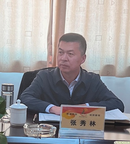 市委常委、副市長張秀林到敦煌種業(yè)調(diào)研